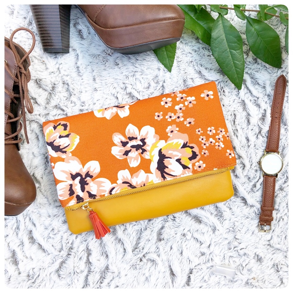 NWOT Rachel Pally Vegan Leather Reversible Clutch